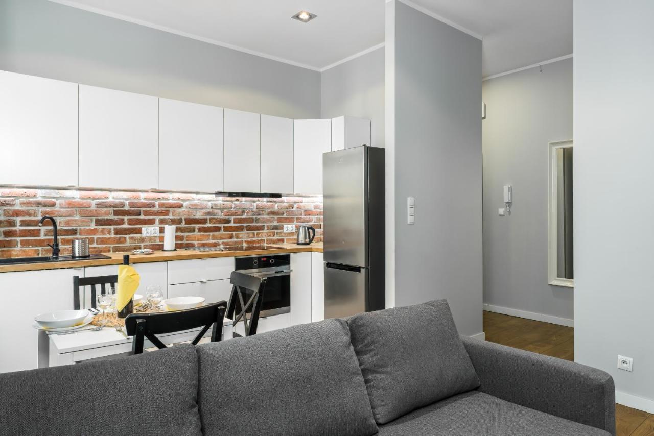 Old Town Apartment Garbary By Noclegi Renters ポズナン エクステリア 写真